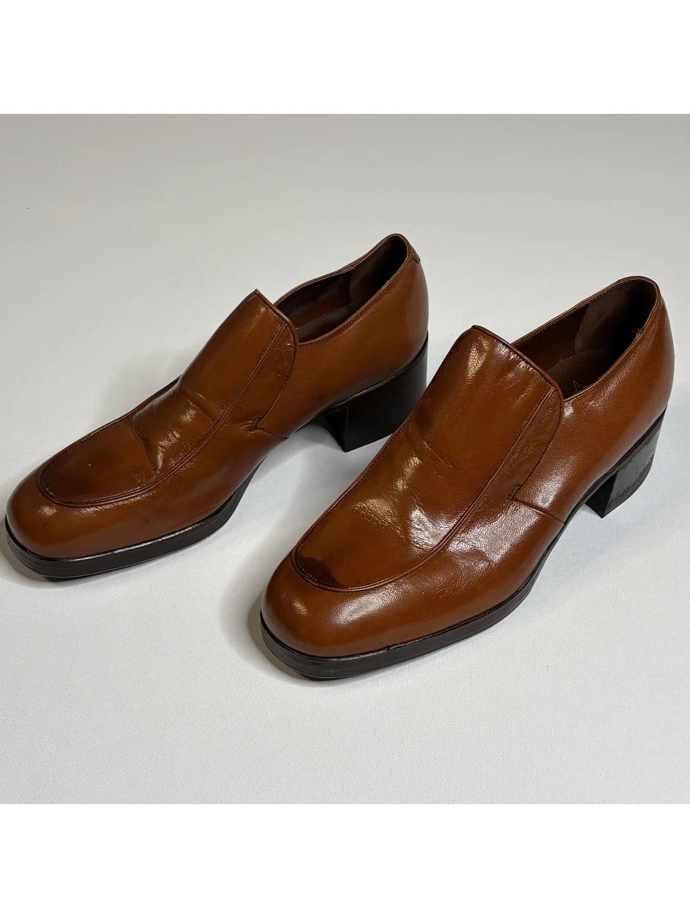 Vintage 1960s Florsheim Brown Apron Toe Slip-On Shoes